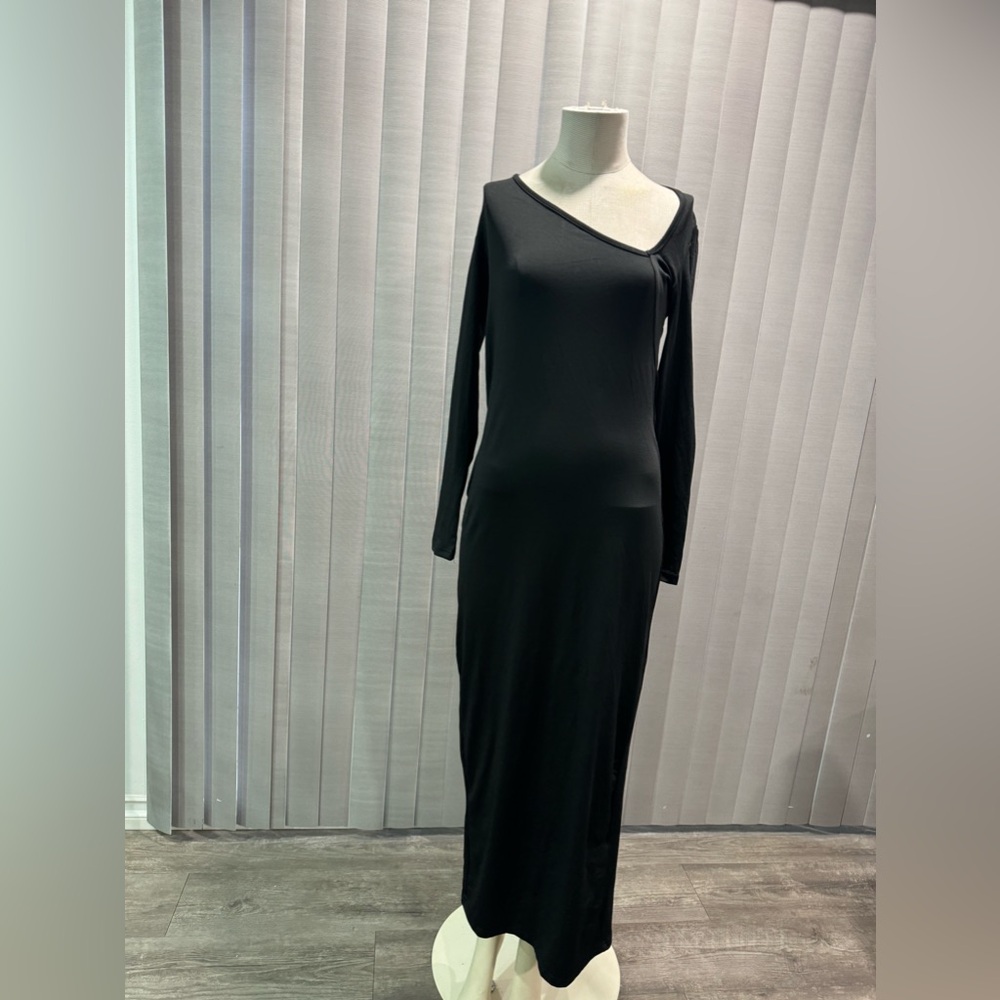 Elegant Black Long Sleeve Dress - Picture 6 of 8